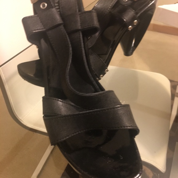 Charles David GURU sandal - Picture 3 of 4